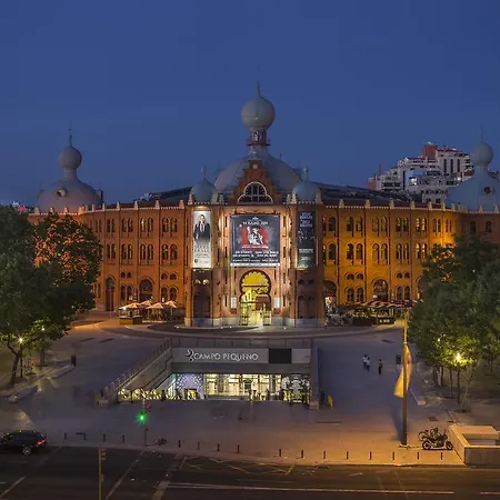 Republica Bed & Breakfast Лиссабон